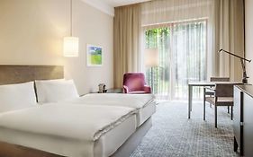 Nh City Hotel